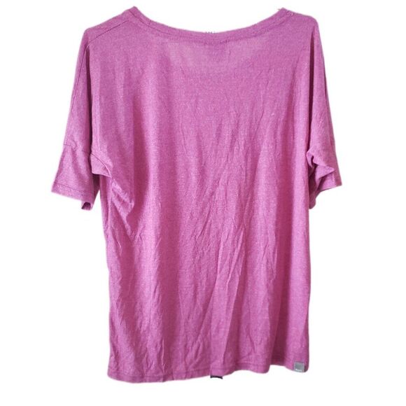 Brand New Bench Downtown Pink Activewear T-Shirt with Pocket - Picture 2 of 3